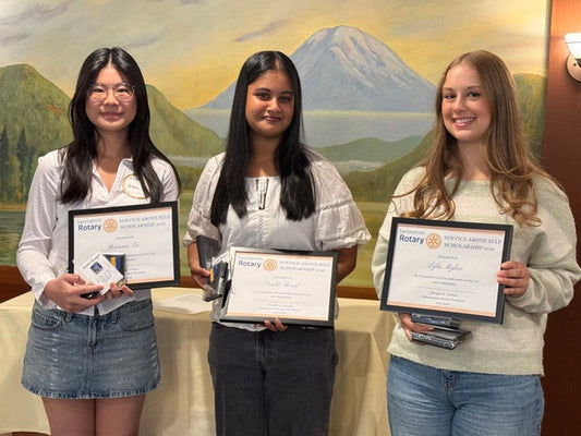 Five Outstanding Students Named Sammamish Rotary’s 2026 Service Above Self Scholars
