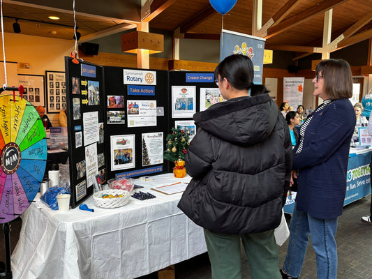 Sammamish Rotarians Make Connections